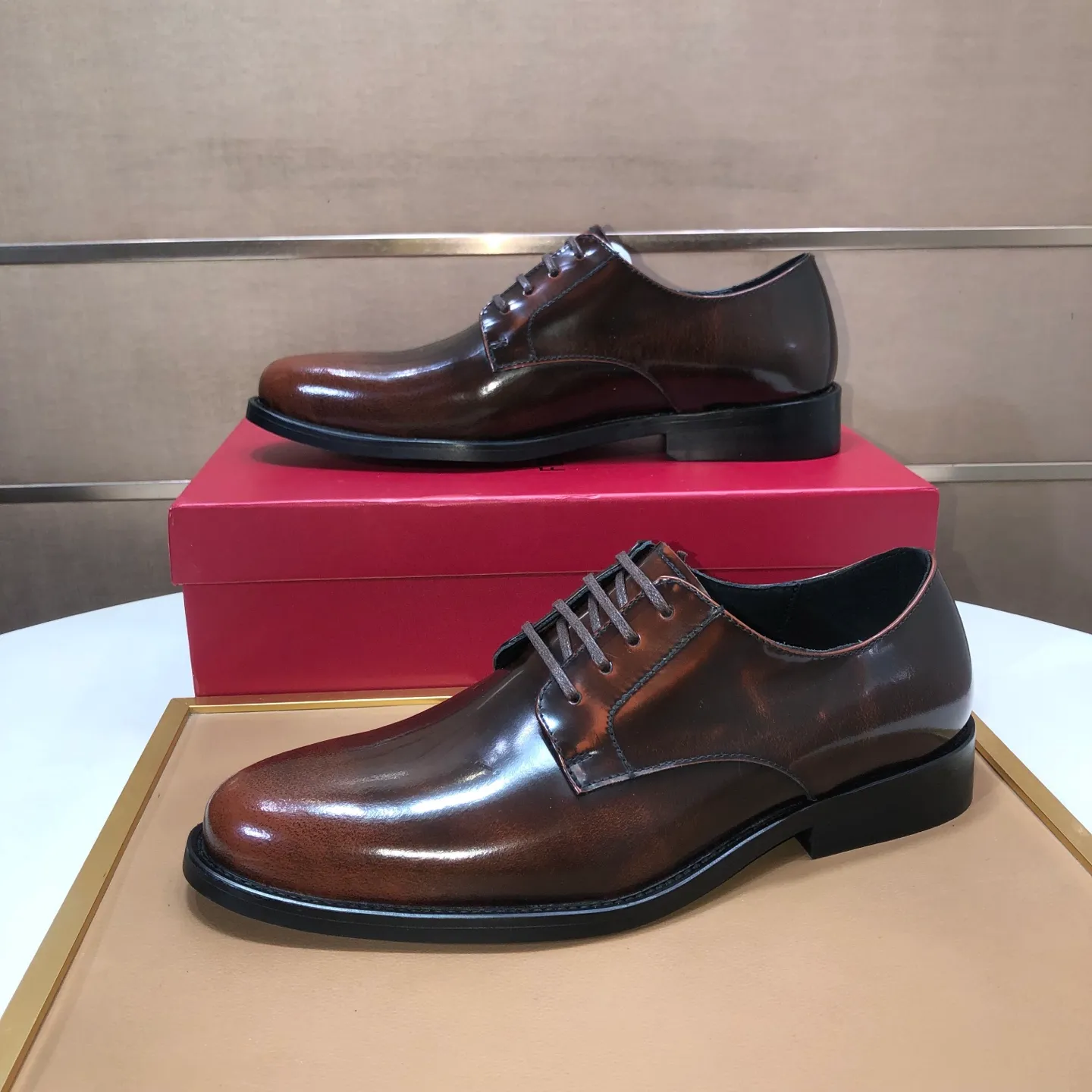 Men's shoes 💰540💰 [Ferragamo/Ferragamo] The latest model from the counter. Original imported high-quality cowhide with open sides + imported 🐂 cowhide lining + original luxury metal buckle + original combination outsole. Comparison is stress-free 38–45 (45 is custom-made and cannot be returned or exchanged)